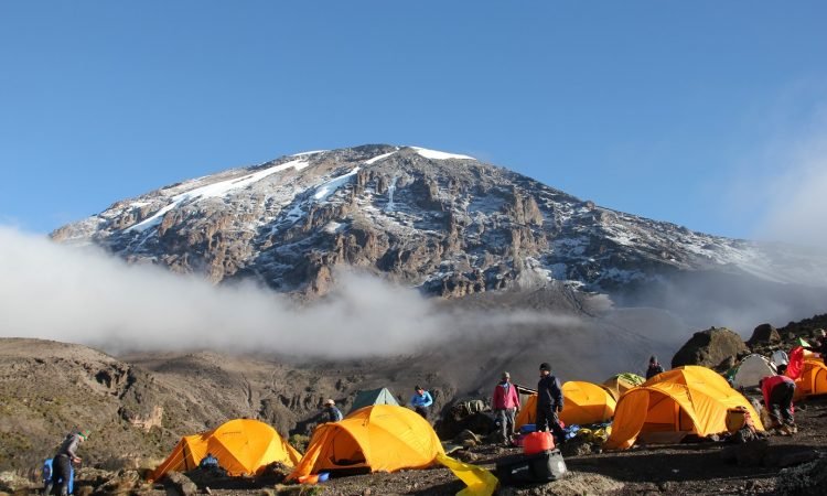 karanga valley camp on kilimanjaro 750x450